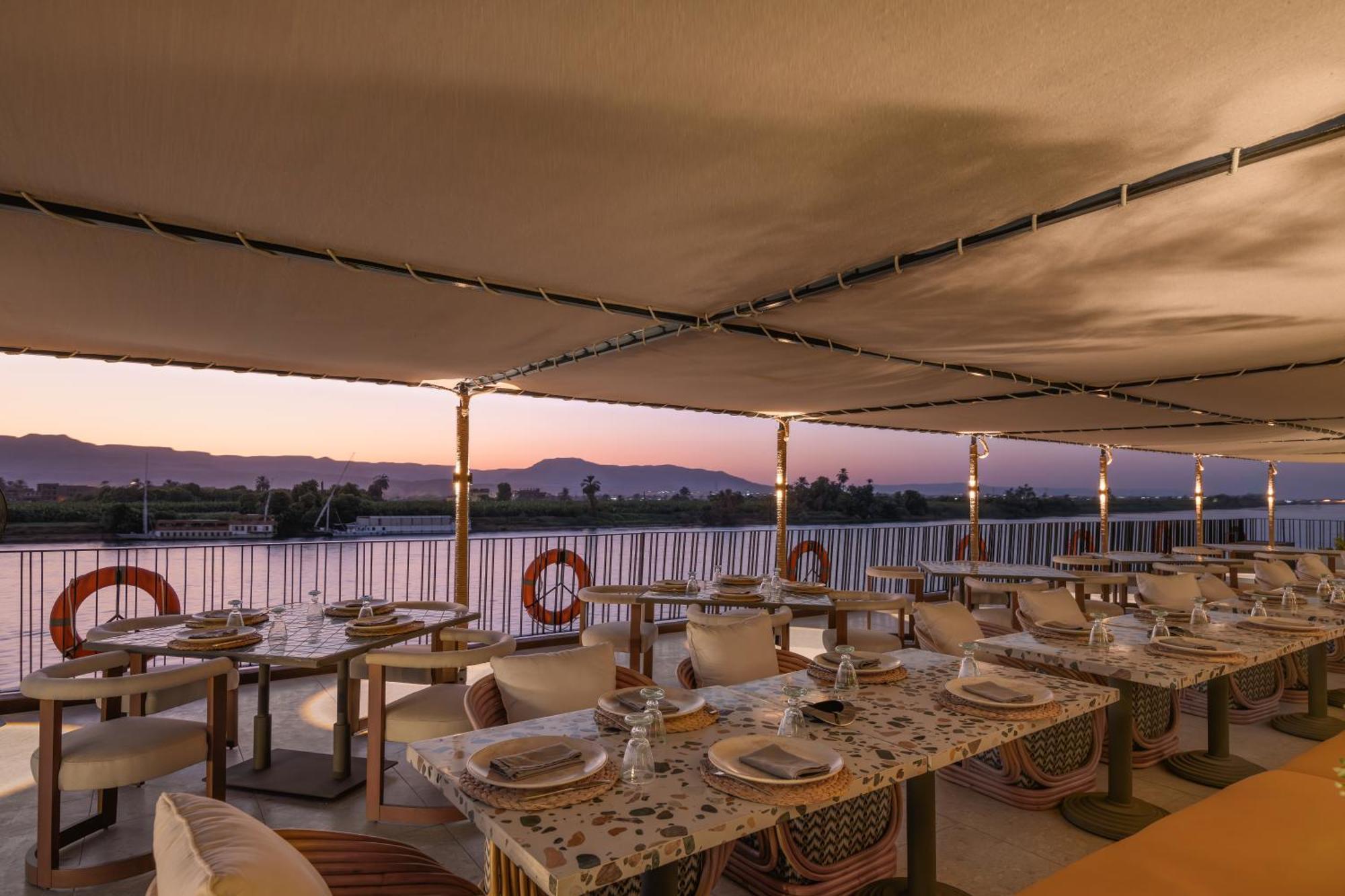 Soleil Nile Cruise - Every Monday From Luxor For 4 & 7 Nights, And Every Friday From Aswan For 3 & 7 Nights Екстер'єр фото